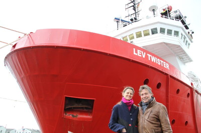 Ökologisch zu den Offshore-Windparks | © Reederei Innoven und die LEV-Schiffe Ökologisch zu den Offshore-Windparks | © Reederei Innoven und die LEV-Schiffe